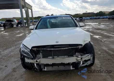 2015 Mercedes-Benz C 300 4Matic from USA, damaged, VIN 55SWF4KB3FU058272